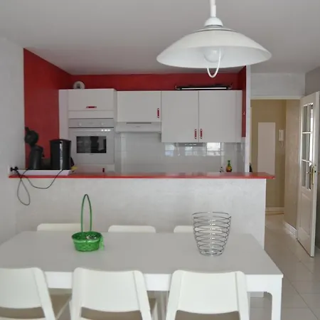 Vie De Famille Camiers